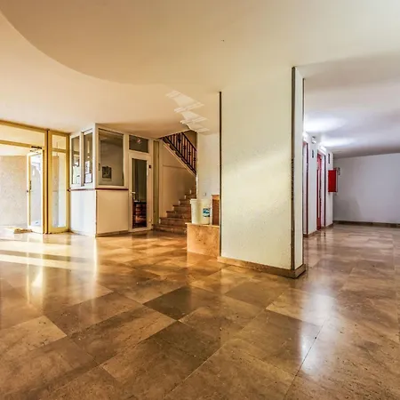 Turquesa-5 By Interhome *